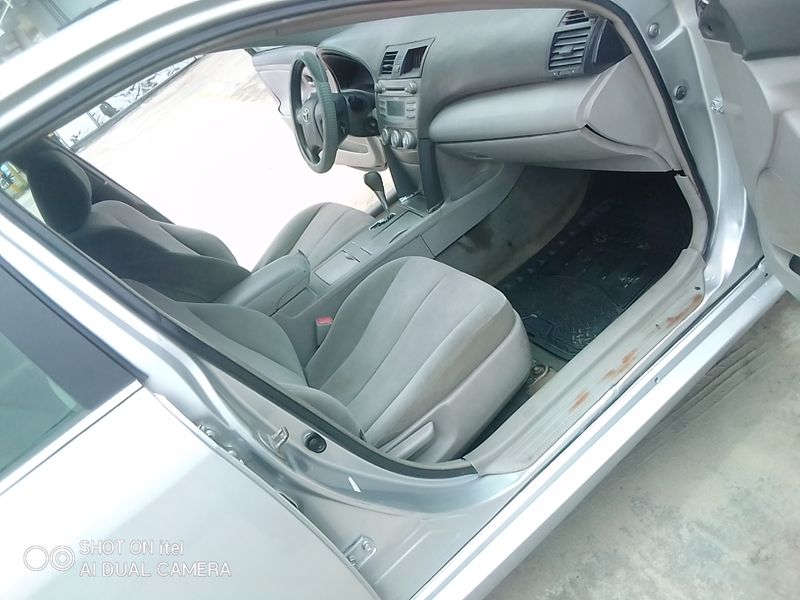 Thumbnail 5 of 2010 TOYOTA Camry
